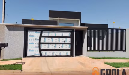 Casa para Venda em Campo Mourão, Residencial Parque do Lago, 3 dormitórios, 1 suíte, 3 banheiros, 2 vagas
