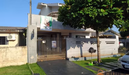 Sobrado para Venda em Campo Mourão, Jardim Izabel, 3 dormitórios, 1 suíte, 1 banheiro, 1 vaga