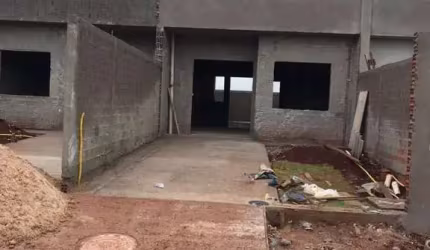 Casa para Venda em Campo Mourão, Jardim Panambi, 2 dormitórios, 1 banheiro