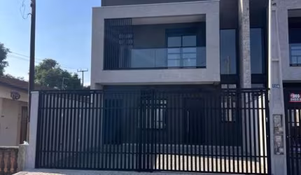 Sobrado para Venda em Matinhos, Centro, 3 dormitórios, 3 suítes, 4 banheiros, 2 vagas
