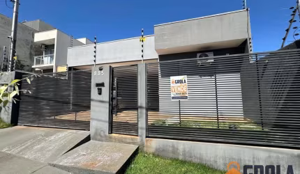 Casa para Venda em Campo Mourão, Jardim Ipanema II, 3 dormitórios, 1 suíte, 1 banheiro, 2 vagas