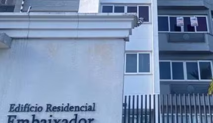 Apartamento para Locação em Campo Mourão, Centro, 4 dormitórios, 1 suíte, 3 banheiros, 3 vagas