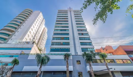 Apartamento com 2 quartos à venda na Rua Cabral, 1280, Bela Vista, Porto Alegre por R$ 1.290.000