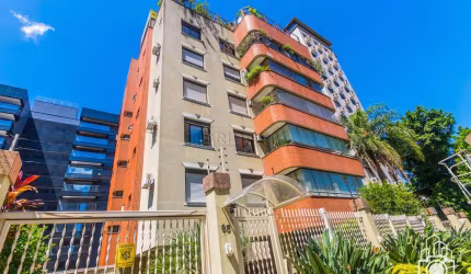 Prédio à venda na Rua Cônego Viana, 65, Rio Branco, Porto Alegre