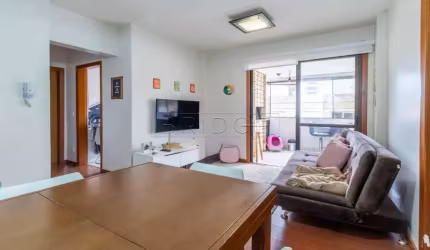Apartamento com 2 quartos à venda na Rua Ari Marinho, 11, Higienópolis, Porto Alegre por R$ 650.000