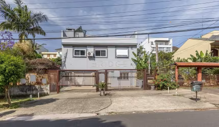 Casa em condomínio fechado com 4 quartos à venda na Avenida José Gertum, 544, Chácara das Pedras, Porto Alegre por R$ 1.620.000