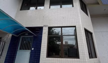 Barracão / Galpão / Depósito para alugar na Avenida Berlim, 268, São Geraldo, Porto Alegre por R$ 14.900
