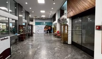 Ponto comercial para alugar na Rua Vinte e Quatro de Outubro, 111, Moinhos de Vento, Porto Alegre por R$ 3.200