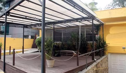 Casa comercial com 4 salas para alugar na Rua Casemiro de Abreu, 1689, Bela Vista, Porto Alegre por R$ 17.000