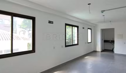 Sala comercial com 1 sala para alugar na Rua Coronel Paulino Teixeira, 400, Rio Branco, Porto Alegre por R$ 2.000