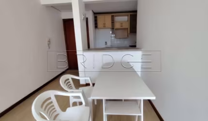 Apartamento com 2 quartos para alugar na Acesso Ceres, 129, Jardim do Salso, Porto Alegre por R$ 3.250