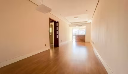 Apartamento com 2 quartos para alugar na Avenida Mariland, 1476, Auxiliadora, Porto Alegre por R$ 2.900