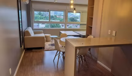 Loft com 1 quarto para alugar na Avenida Ipiranga, 8339, Partenon, Porto Alegre por R$ 2.490
