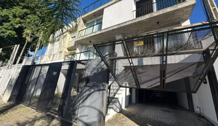 Casa em condomínio fechado com 3 quartos para alugar na Rua Moema, 513, Chácara das Pedras, Porto Alegre por R$ 12.500
