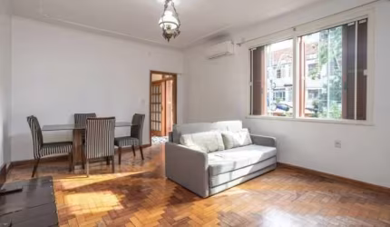 Apartamento com 3 quartos para alugar na Rua Felipe de Oliveira, 551, Petrópolis, Porto Alegre por R$ 3.200