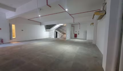 Ponto comercial para alugar na Avenida Borges de Medeiros, 283, Centro Histórico, Porto Alegre por R$ 50.000
