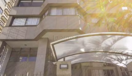 Apartamento com 3 quartos para alugar na Rua Pedro Chaves Barcelos, 981, Auxiliadora, Porto Alegre por R$ 15.000