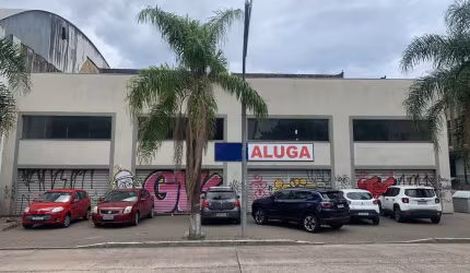Prédio para alugar na Avenida Farrapos, 508, Floresta, Porto Alegre por R$ 7.500