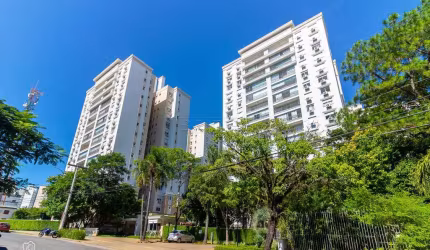 Apartamento com 3 quartos para alugar na Rua Jari, 359, Passo da Areia, Porto Alegre por R$ 5.800
