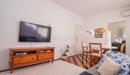 Apartamento com 2 quartos para alugar na Avenida Lavras, 185, Petrópolis, Porto Alegre por R$ 3.200