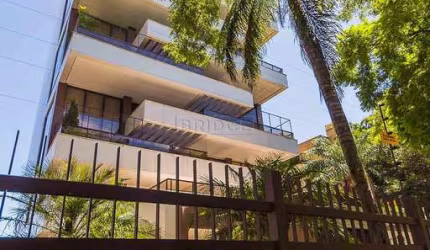 Apartamento com 4 quartos para alugar na Avenida Lageado, 1246, Petrópolis, Porto Alegre por R$ 34.900