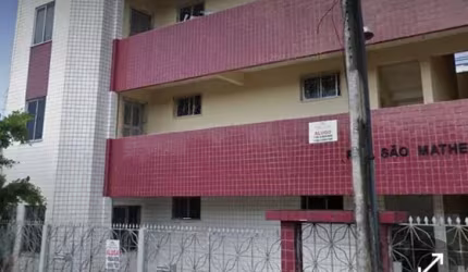 APARTAMENTO NO BAIRRO QUINTINO CUNHA