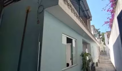 Casa com 2 quartos à venda na Rua Osvaldo Cruz, Centro, Nilópolis, 46 m2 por R$ 220.000