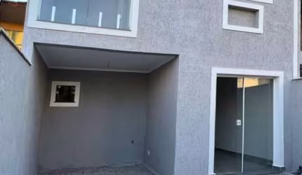 Casa com 2 quartos à venda na Estrada Mirandela, Centro, Nilópolis, 95 m2 por R$ 240.000