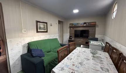 Casa com 3 quartos à venda na Avenida Getúlio Vargas, Centro, Nilópolis, 110 m2 por R$ 330.000