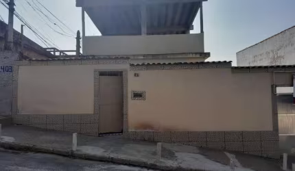 Casa com 3 quartos à venda na Rua Carlos de Sousa Fernandes, Paiol de Pólvora, Nilópolis, 376 m2 por R$ 260.000