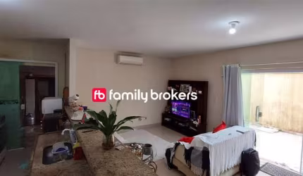 VARGEM PEQUENA: LINDA CASA DUPLEX COM 3 SUÍTES À VENDA