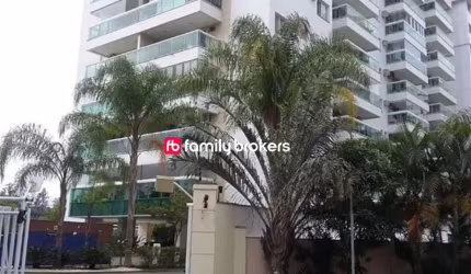 APARTAMENTO DE 2 QUARTOS E 70m² Á VENDA | PORTEIRA FECHADA!