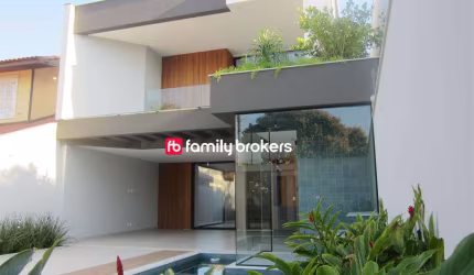 CONDOMINIO RIO MAR: CASA TRIPLEX COM 5 SUITES | 453 M² | 2 VAGAS | FINO ACABAMENTO