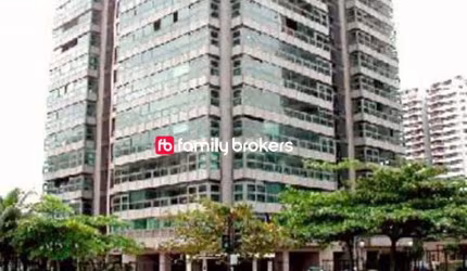 BARRA ALFA QUALITY: APARTAMENTO DE FRENTE AO MAR COM 4 QUARTOS E 220m² À VENDA