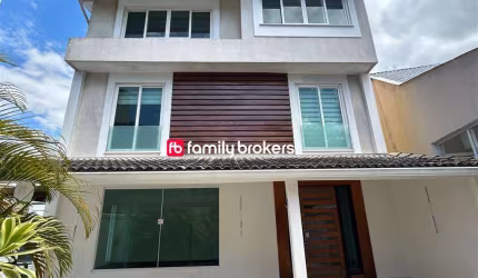 JARDIM CLUBE DA BARRA: CASA EXCLUSIVA COM 4 SUÍTES | 310 M² | 4 VAGAS | LAZER COMPLETO