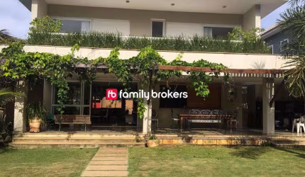 ACONCHEGANTE CASA DUPLEX DE 4 SUÍTES À VENDA NO RECREIO | 2 VAGAS E 350M²