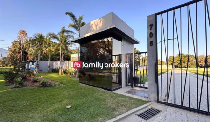 OPORTUNIDADE INCRIVEL: LOTE DE 180m² À VENDA EM VARGEM GRANDE