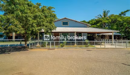 ESPAÇOSA CASA DE 2 QUARTOS SENDO 1 SUITE | 436M² | 4 VAGAS | PISCINA E CHURRASQUEIRA
