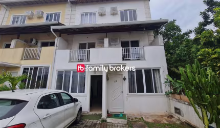 MARAVILHOSA CASA TRIPLEX DE 4 QUARTOS SENDO 2 SUITES | 120M² | LAZER COMPLETO