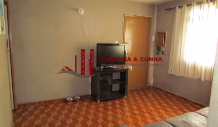 Excelente apartamento à venda na Vila Guilherme!