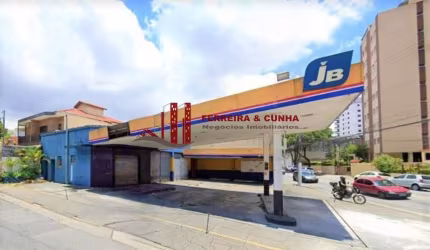 Loja com renda à venda, com 470,00 m² ao lado do metrô Parada Inglesa!.