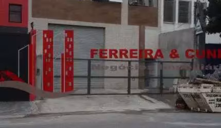 Excelente Galpão comercial no Bairro Vila Guilherme.