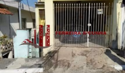Casa com 190m² no bairro da Vila Medeiros.