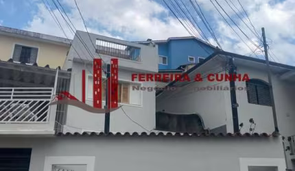 Excelente Sobrado 305m² no bairro Vila Mazzei para investimento.