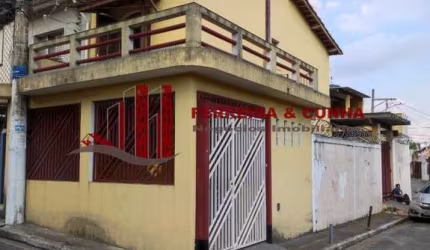 Casa sobrado de 150m² no bairro Jaçanã