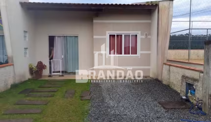 Casa Geminada Guaramirirm  Condomínio Brisa do Vale    .