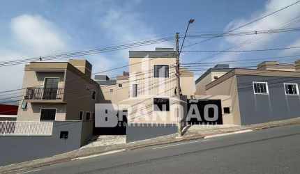 Casa Geminada em Jaragua do Sul  Bairro Vila Lenzi                 .