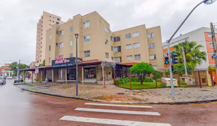 APARTAMENTO CENTRO CÍVICO. 3 DORM. VAGA LIVRE E COBERTA.