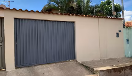 CASA DE 3 QUARTOS COM SUITE NO SETOR BURITI SERENO