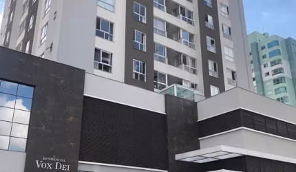 Apartamento duplex, duas suítes mais um quarto.  Mobiliado . Bairro Fazenda